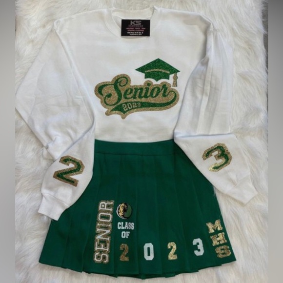 Graduate Set - Picture 5 of 8